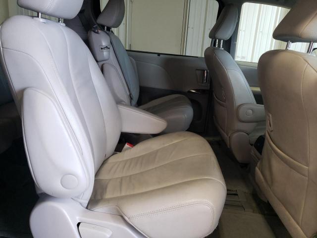 Photo 11 from auction – 2014 TOYOTA SIENNA XLE with VIN 5TDYK3DC5ES520332