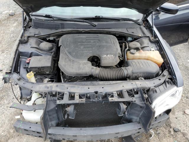 Photo 11 from auction – 2016 CHRYSLER 300 LIMITE with VIN 2C3CCAAG2GH269911
