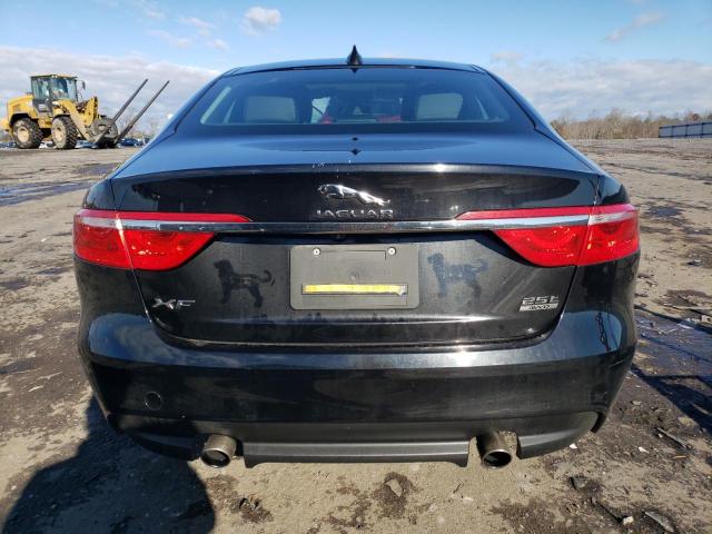 Photo 6 from auction – 2018 JAGUAR XF PREMIUM with VIN SAJBJ4FX9JCY70168