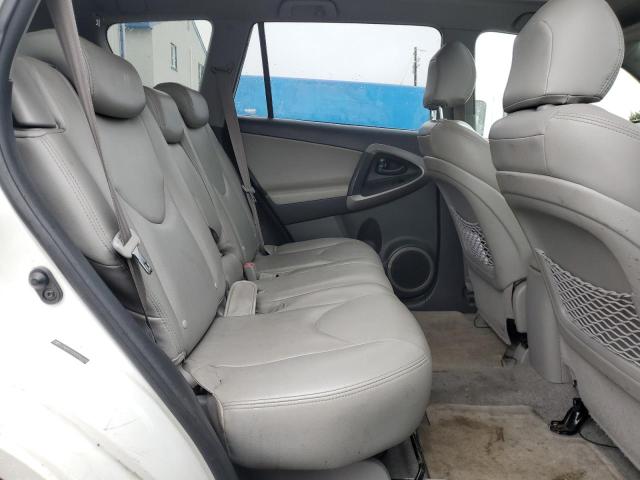 Photo 10 from auction – 2006 TOYOTA RAV4 LIMIT with VIN JTMBD31VX65026478