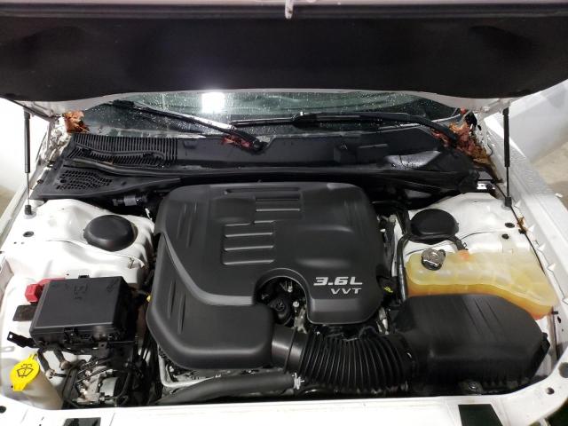 Photo 11 from auction – 2018 DODGE CHALLENGER with VIN 2C3CDZAG0JH122036
