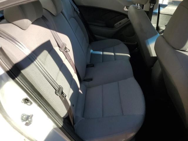 Photo 10 from auction – 2017 KIA FORTE LX with VIN 3KPFK4A75HE058048