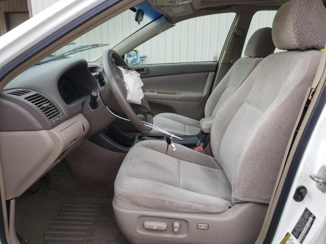 Photo 7 from auction – 2004 TOYOTA CAMRY LE with VIN 4T1BE32K74U347491