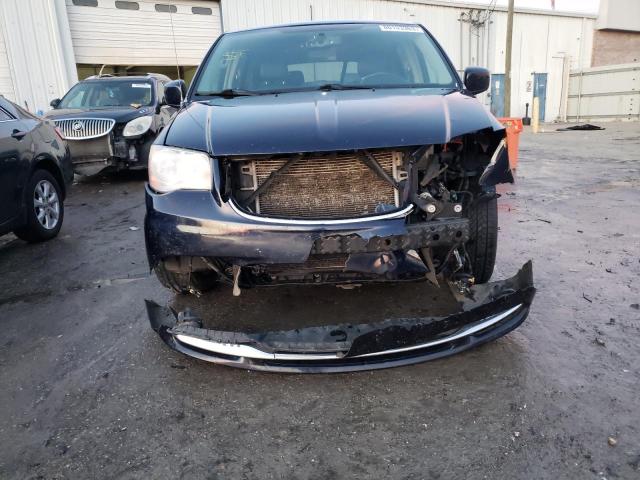 Photo 5 from auction – 2013 CHRYSLER TOWN & COU with VIN 2C4RC1BG2DR517679