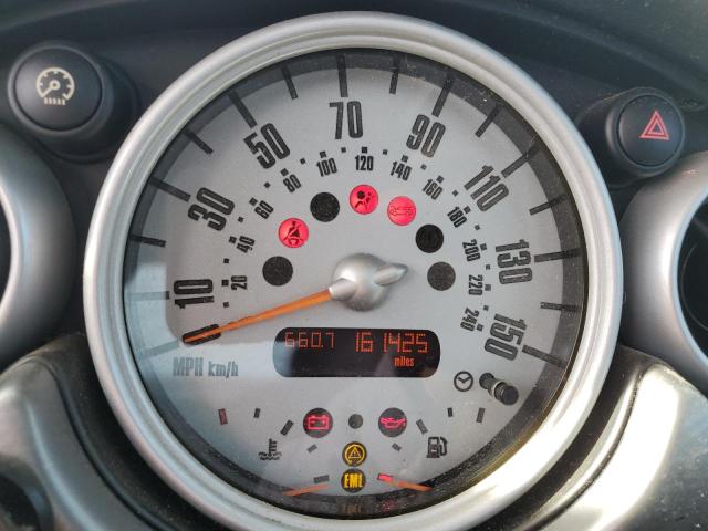 Photo 9 from auction – 2006 MINI COOPER S with VIN WMWRE33536TL20144