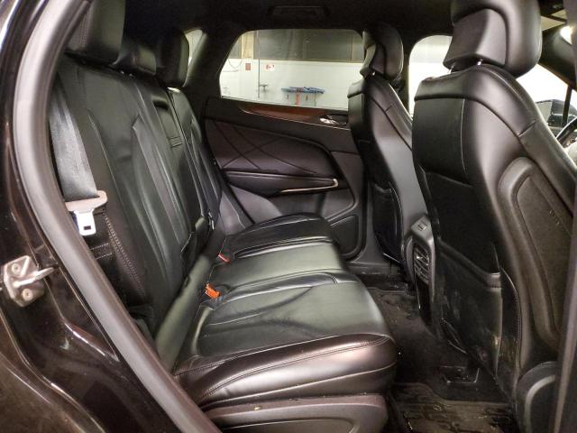 Photo 10 from auction – 2017 LINCOLN MKC RESERV with VIN 5LMCJ3D90HUL62055
