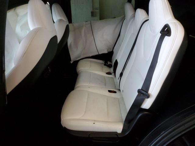 Photo 11 from auction – 2021 TESLA MODEL X with VIN 5YJXCDE28MF321590