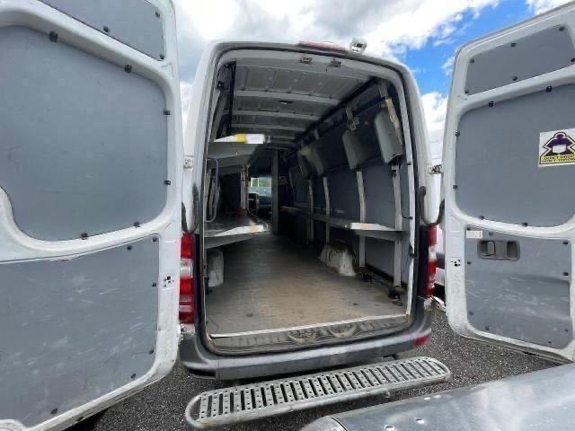 Photo 9 from auction – 2011 MERCEDES-BENZ SPRINTER 2 with VIN WD3PE8CB8B5571201