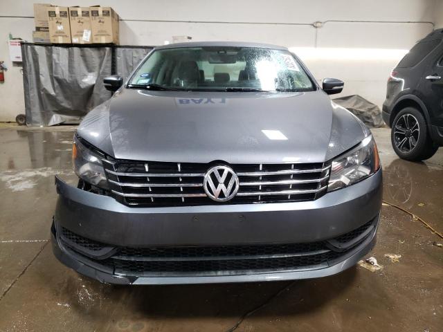Photo 5 from auction – 2013 VOLKSWAGEN PASSAT S with VIN 1VWAP7A33DC135086