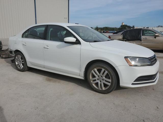 Photo 4 from auction – 2017 VOLKSWAGEN JETTA S with VIN 3VW2B7AJ0HM344405