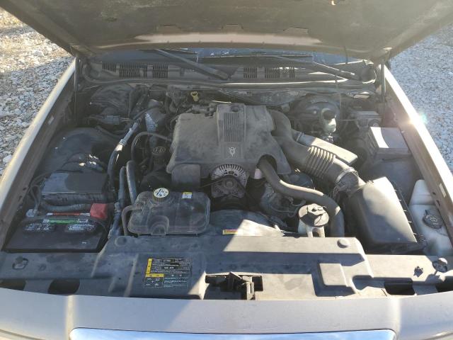 Photo 11 from auction – 2003 MERCURY GRAND MARQ with VIN 2MEFM75W43X620455