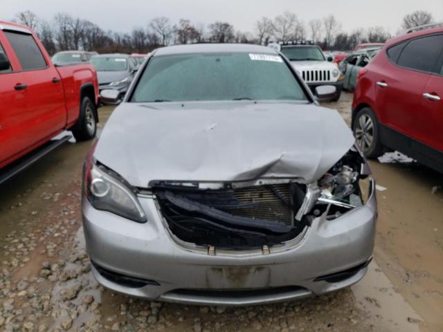 Photo 5 from auction – 2014 CHRYSLER 200 TOURIN with VIN 1C3CCBBG1EN186690