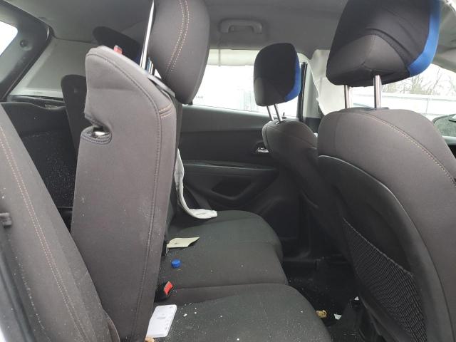 Photo 11 from auction – 2017 CHEVROLET TRAX LS with VIN KL7CJNSB3HB172302