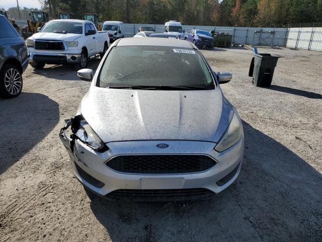 Photo 5 from auction – 2017 FORD FOCUS with VIN 1FADP3F23HL259413