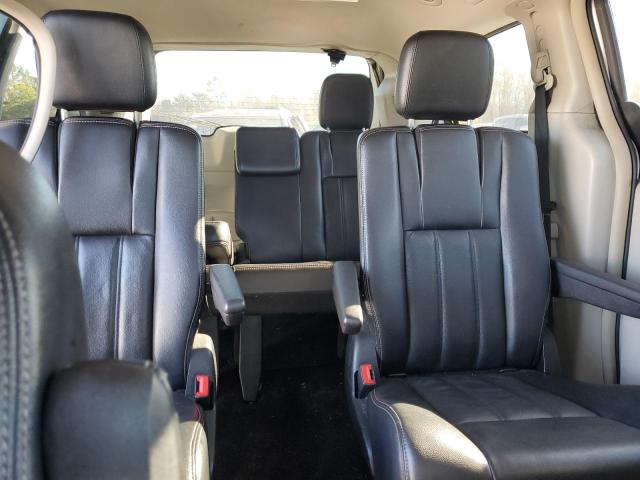 Photo 10 from auction – 2012 CHRYSLER TOWN & COU with VIN 2C4RC1BG3CR330711