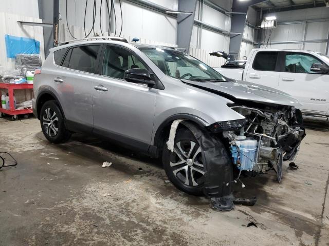 Photo 4 from auction – 2017 TOYOTA RAV4 LE with VIN 2T3BFREVXHW577402