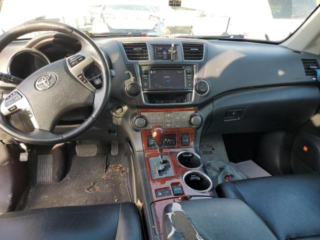 Фото 8 с аукциона – 2013 TOYOTA HIGHLANDER с VIN 5TDDK3EH3DS177897