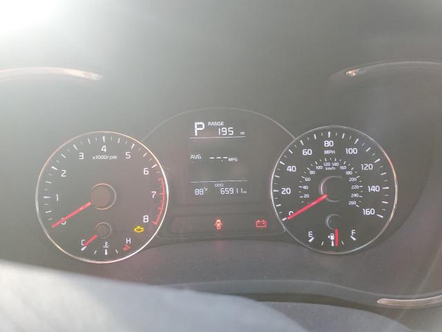Photo 9 from auction – 2017 KIA FORTE LX with VIN 3KPFK4A73HE106503
