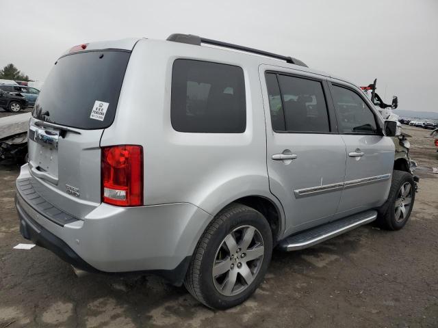 Photo 3 from auction – 2012 HONDA PILOT TOUR with VIN 5FNYF4H98CB039176