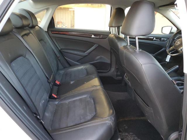Photo 10 from auction – 2014 VOLKSWAGEN PASSAT SEL with VIN 1VWCN7A37EC025237