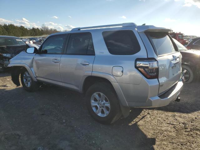 Zdjęcie 2 z aukcji – 2014 TOYOTA 4RUNNER SR z VIN JTEZU5JR7E5070610