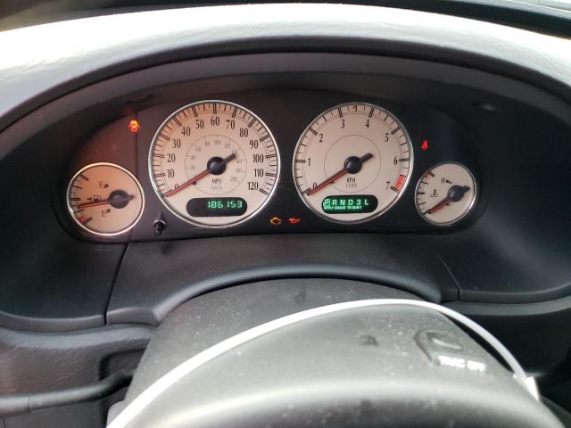 Photo 9 from auction – 2004 CHRYSLER TOWN & COU with VIN 2C8GP64L54R621715