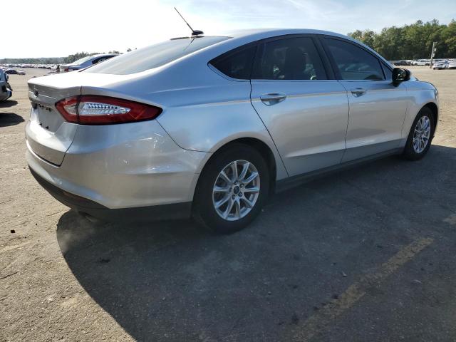 Photo 3 from auction – 2015 FORD FUSION S with VIN 1FA6P0G79F5110233