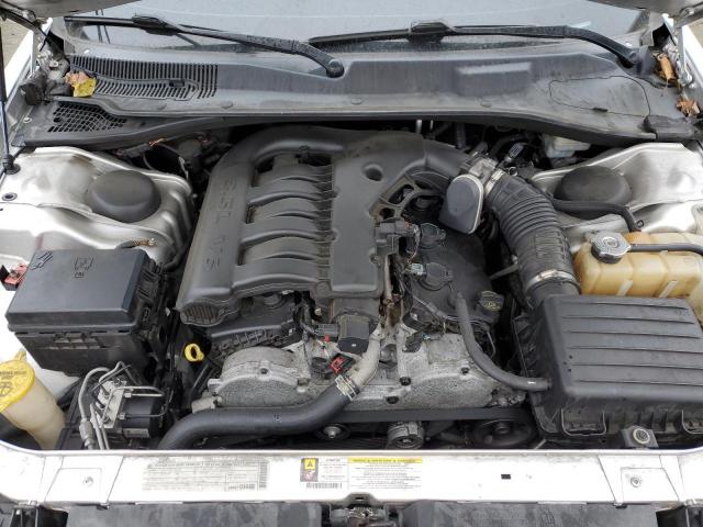 Photo 11 from auction – 2010 CHRYSLER 300 TOURIN with VIN 2C3CK5CV2AH282087