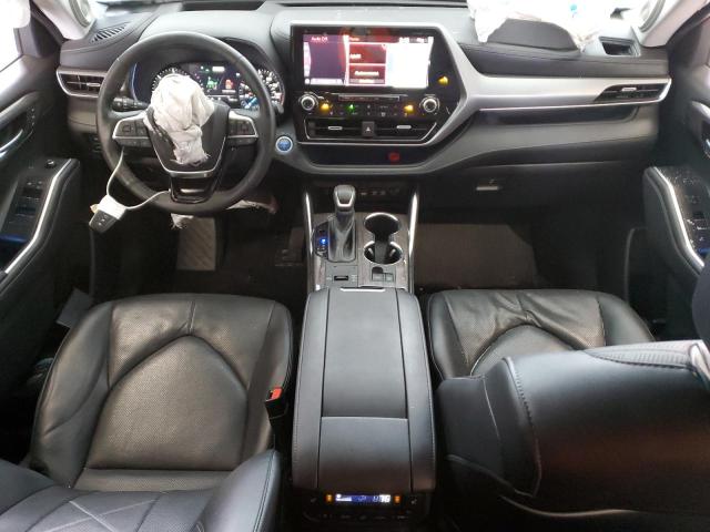 Photo 8 from auction – 2021 TOYOTA HIGHLANDER with VIN 5TDEBRCH5MS068383