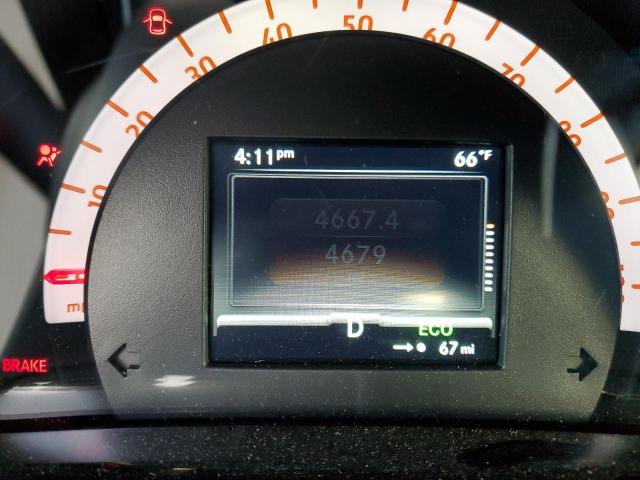 Photo 9 from auction – 2018 SMART FORTWO with VIN WMEFJ9BA1JK325037