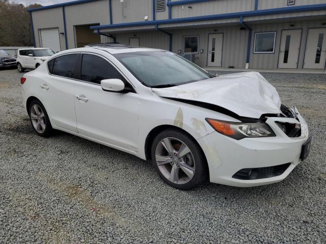 Photo 4 from auction – 2013 ACURA ILX 20 TEC with VIN 19VDE1F71DE012970