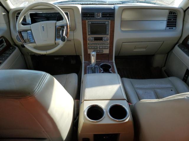 Photo 8 from auction – 2013 LINCOLN NAVIGATOR with VIN 5LMJJ3J51DEL03383