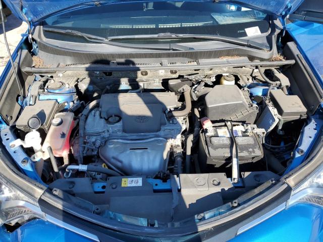 Photo 12 from auction – 2017 TOYOTA RAV4 LE with VIN JTMZFREV8HJ133593