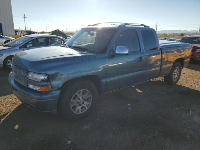 CHEVROLET SILVERADO 2000 with VIN 2GCEC19T0Y1164283 - Photo from auction