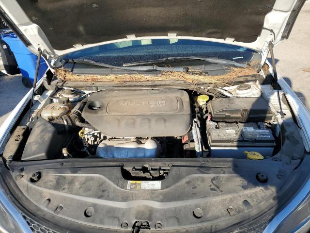 Photo 11 from auction – 2015 CHRYSLER 200 LIMITE with VIN 1C3CCCAB5FN571568