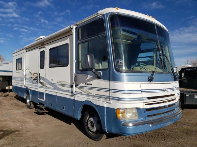FLEETWOOD PACE ARROW 1999 with VIN 3FCMF53S4XJA15152 - Photo from auction