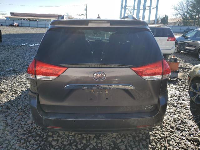 Photo 6 from auction – 2013 TOYOTA SIENNA XLE with VIN 5TDDK3DC5DS050719