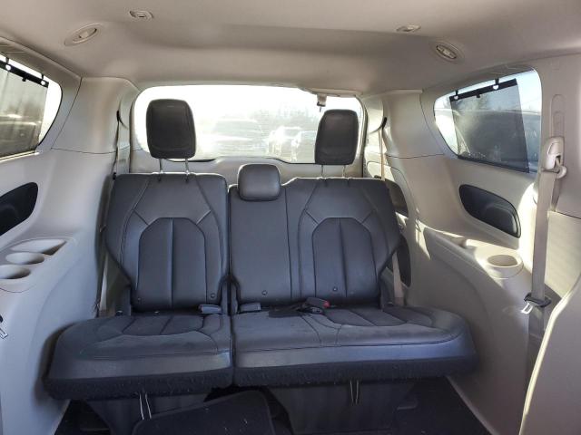 Photo 10 from auction – 2017 CHRYSLER PACIFICA T with VIN 2C4RC1EGXHR650546