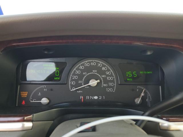 Photo 9 from auction – 2003 LINCOLN TOWN CAR C with VIN 1LNHM83W23Y670608