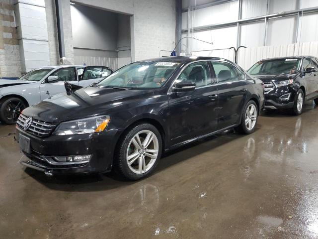 VOLKSWAGEN PASSAT SE 2013 with VIN 1VWBM7A30DC010169 - Photo from auction