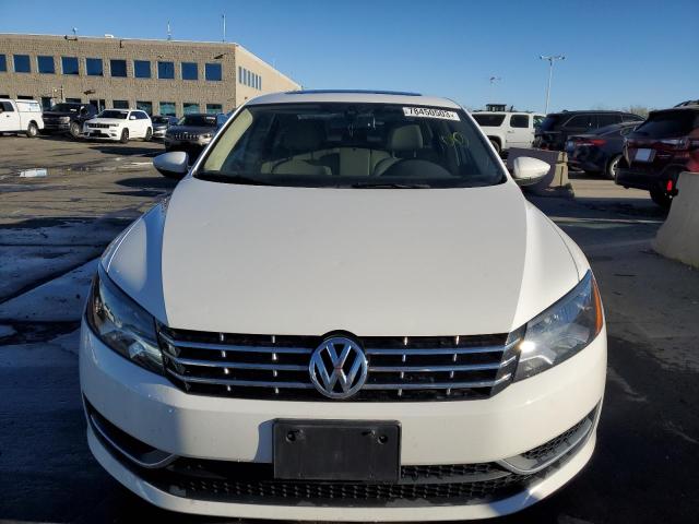 Photo 5 from auction – 2012 VOLKSWAGEN PASSAT SEL with VIN 1VWCP7A37CC054793