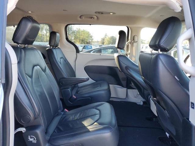 Photo 11 from auction – 2017 CHRYSLER PACIFICA T with VIN 2C4RC1BG2HR642283