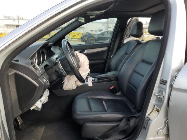Photo 7 from auction – 2012 MERCEDES-BENZ C 250 with VIN WDDGF4HB5CA644091