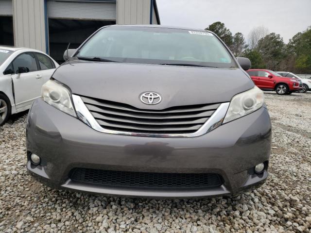 Photo 5 from auction – 2014 TOYOTA SIENNA XLE with VIN 5TDDK3DC9ES093655