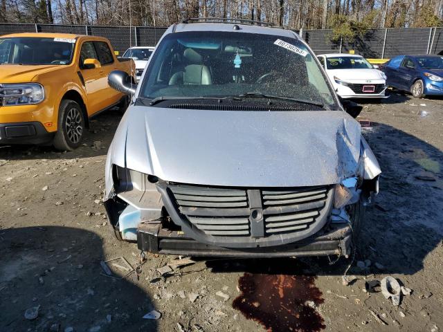 Photo 5 from auction – 2005 DODGE GRAND CARA with VIN 2D4GP44L15R281070