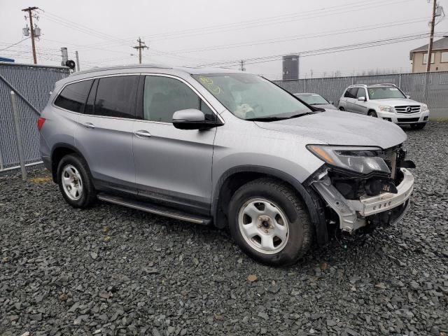 Photo 4 from auction – 2017 HONDA PILOT TOUR with VIN 5FNYF6H95HB500742