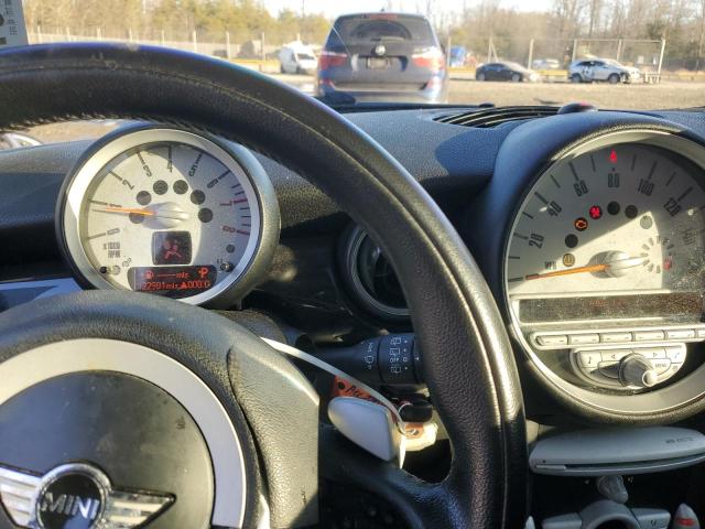 Photo 9 from auction – 2010 MINI COOPER S C with VIN WMWMM3C57ATZ33194