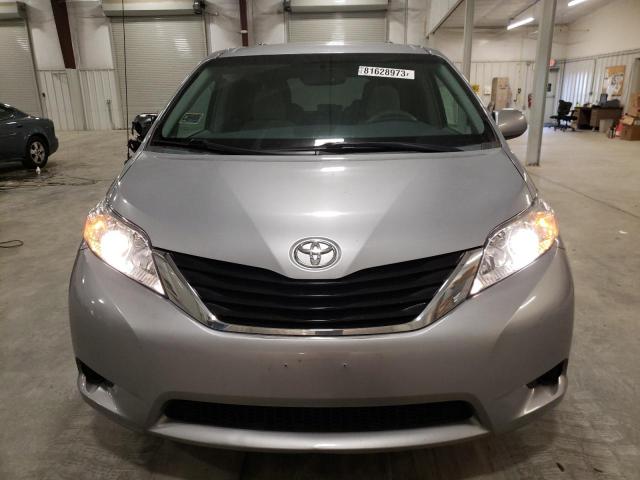 Photo 5 from auction – 2014 TOYOTA SIENNA LE with VIN 5TDKK3DC8ES457555