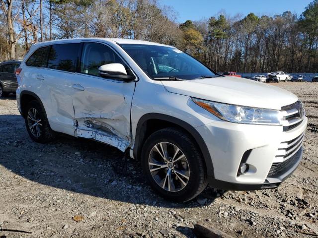 Photo 4 from auction – 2018 TOYOTA HIGHLANDER with VIN 5TDZZRFH9JS244498