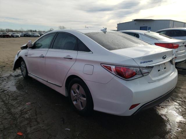 Photo 2 from auction – 2011 HYUNDAI SONATA HYB with VIN KMHEC4A42BA001584